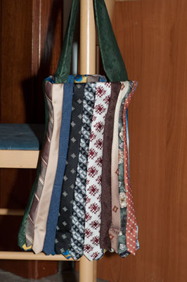 longer tie bag with points