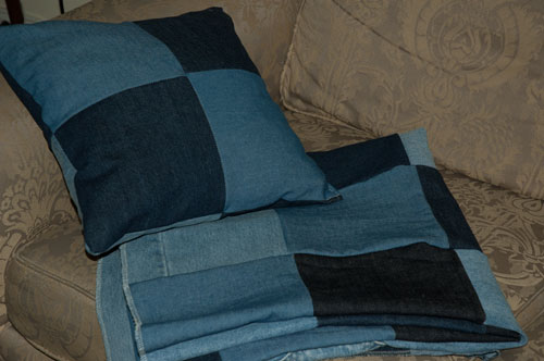 old blue jean quilt and pillow project