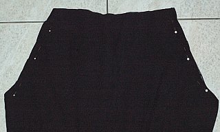 pin curves pants